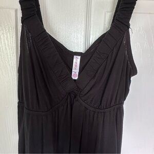 Black Sleeveless Top